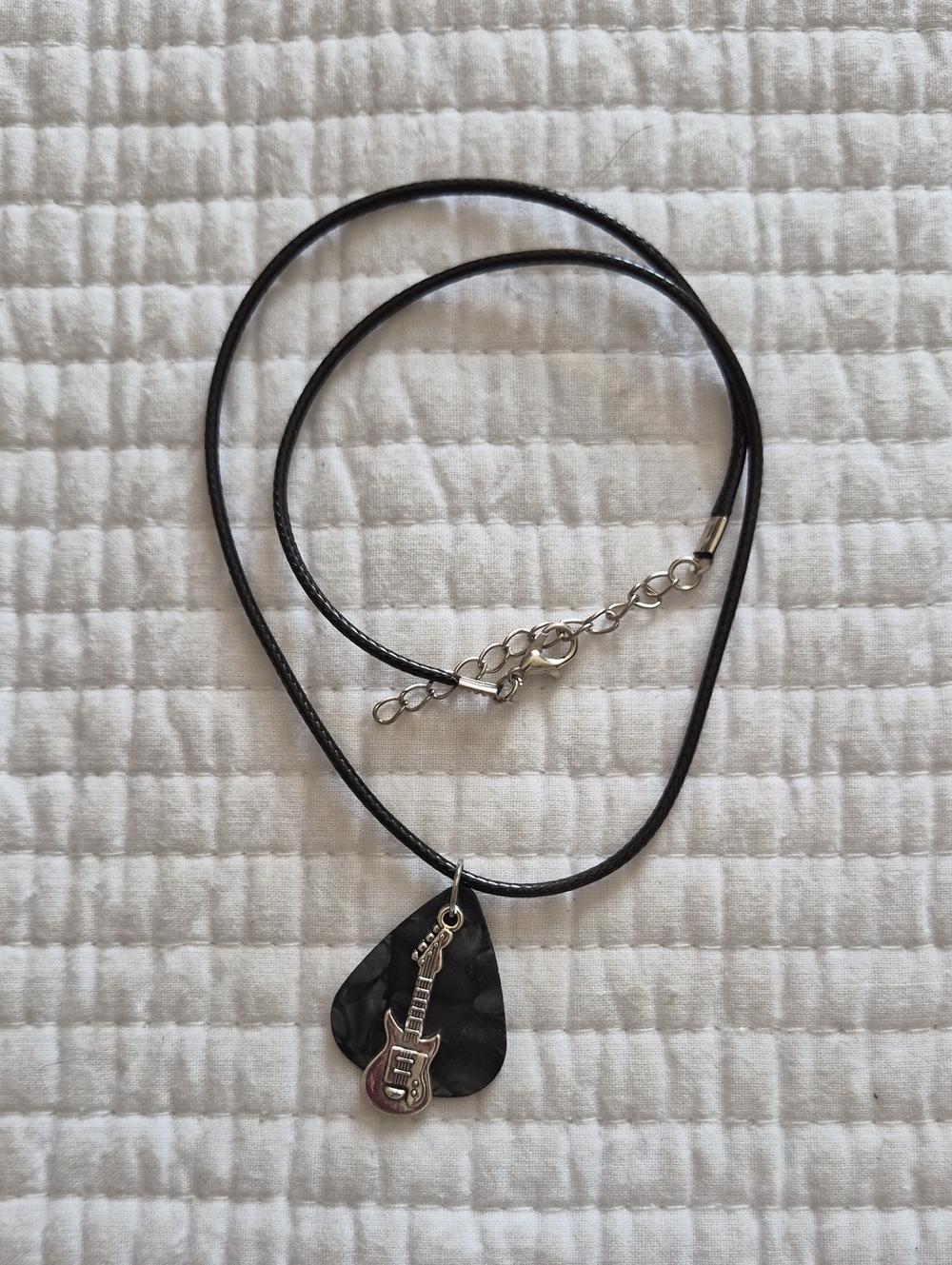 Black Shell Guitar Pick Pendant Necklace - Jewelry